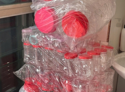 mua-do-nhua-gia-dung-gia-re-da-dang-mau-ma-ngay-tai-trung-my-tay-quan-12